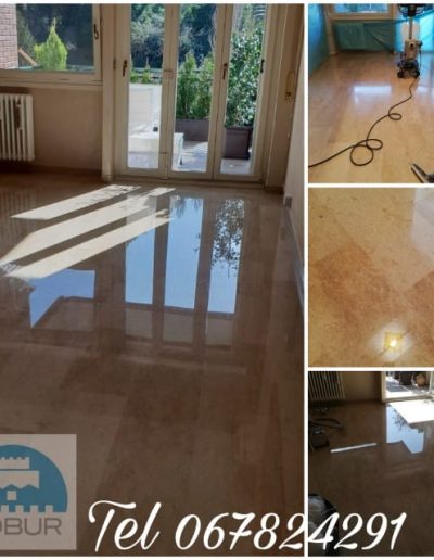 Pavimento in marmo lucidato a specchio da Robur Servizi Srl, riflesso perfetto e pulizia professionale per ambienti eleganti.